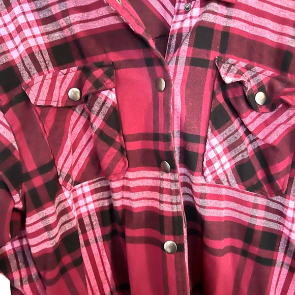 Crop shirt - Picture 6 of 11